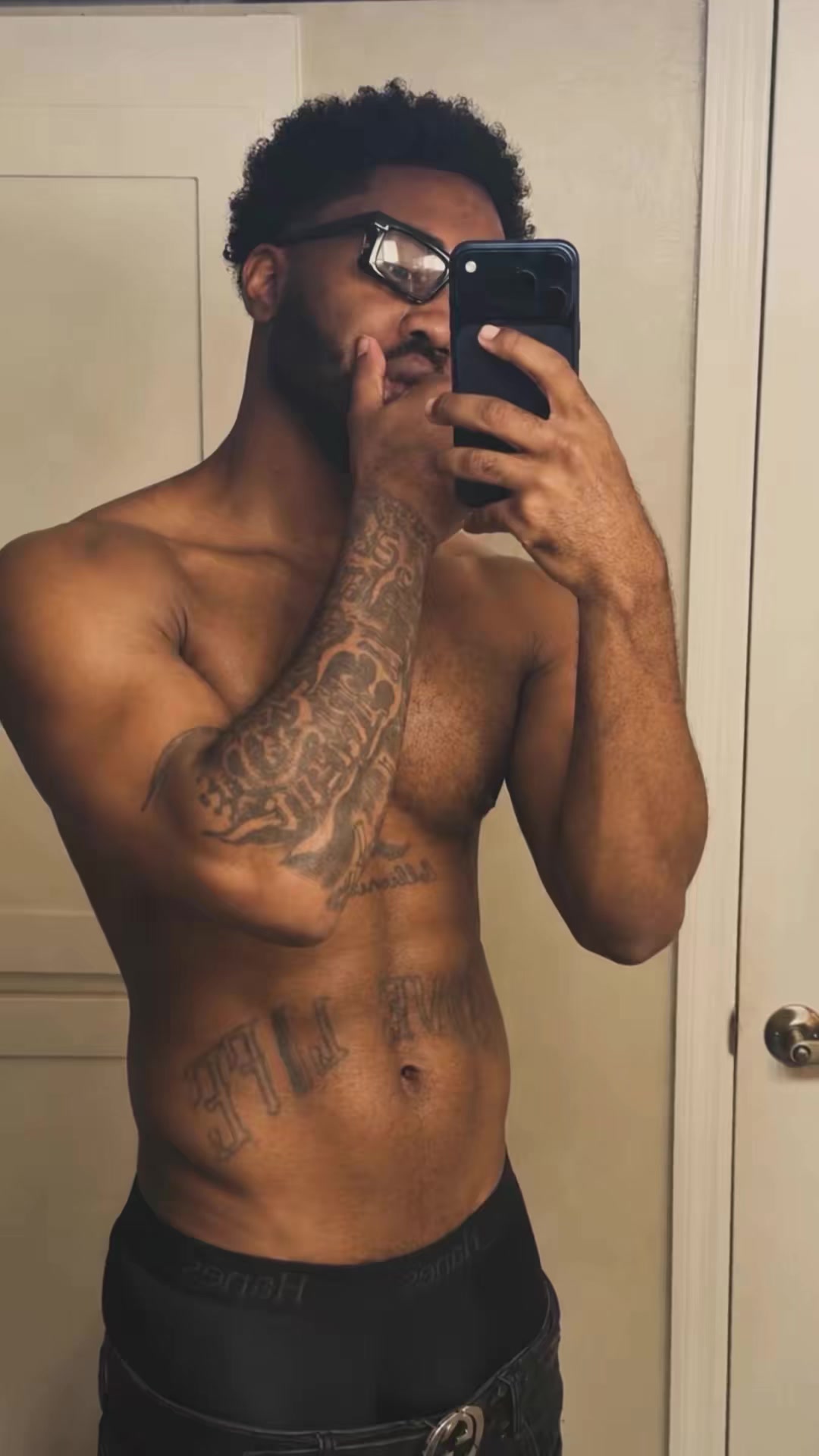 @colleonisekouu