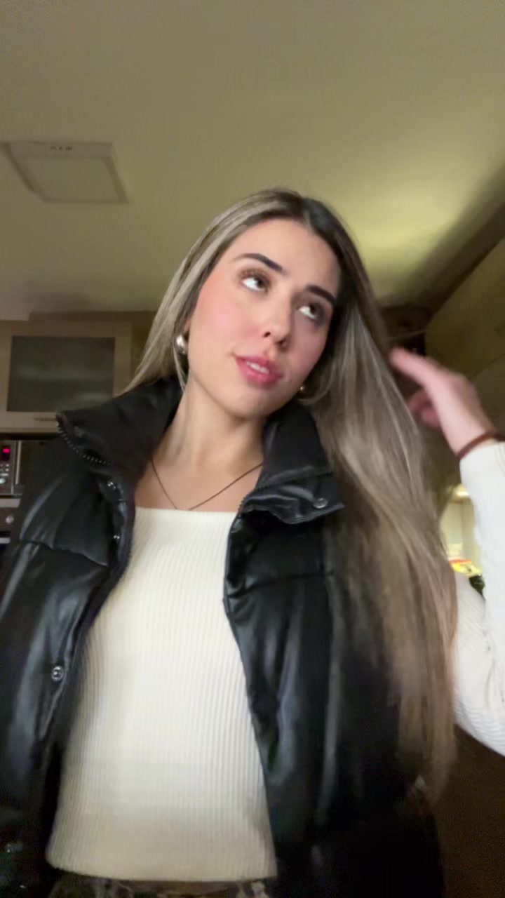 @Sofii