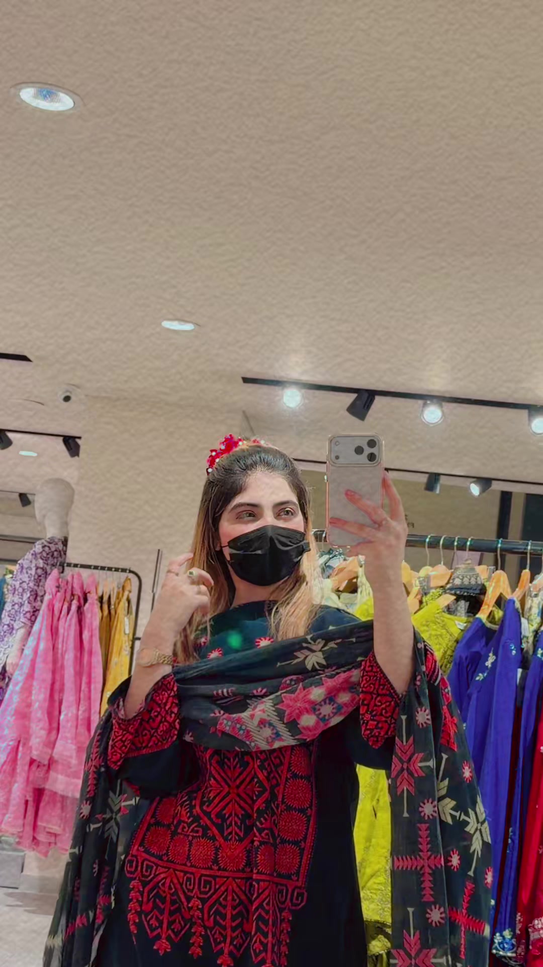 @sanamkhana008