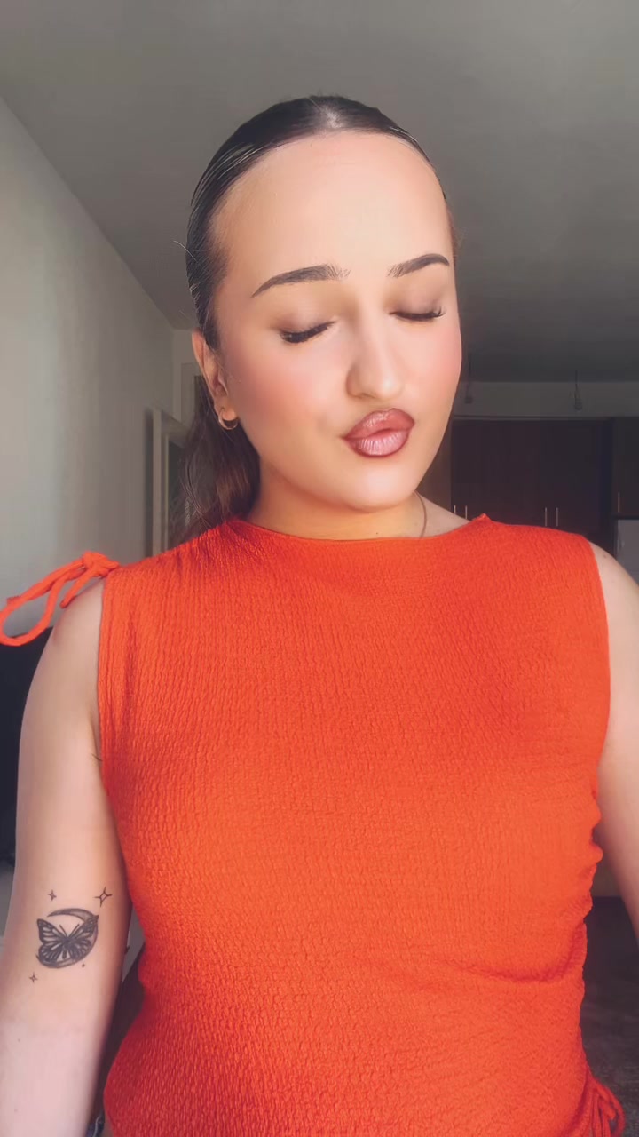 @fionaa.re