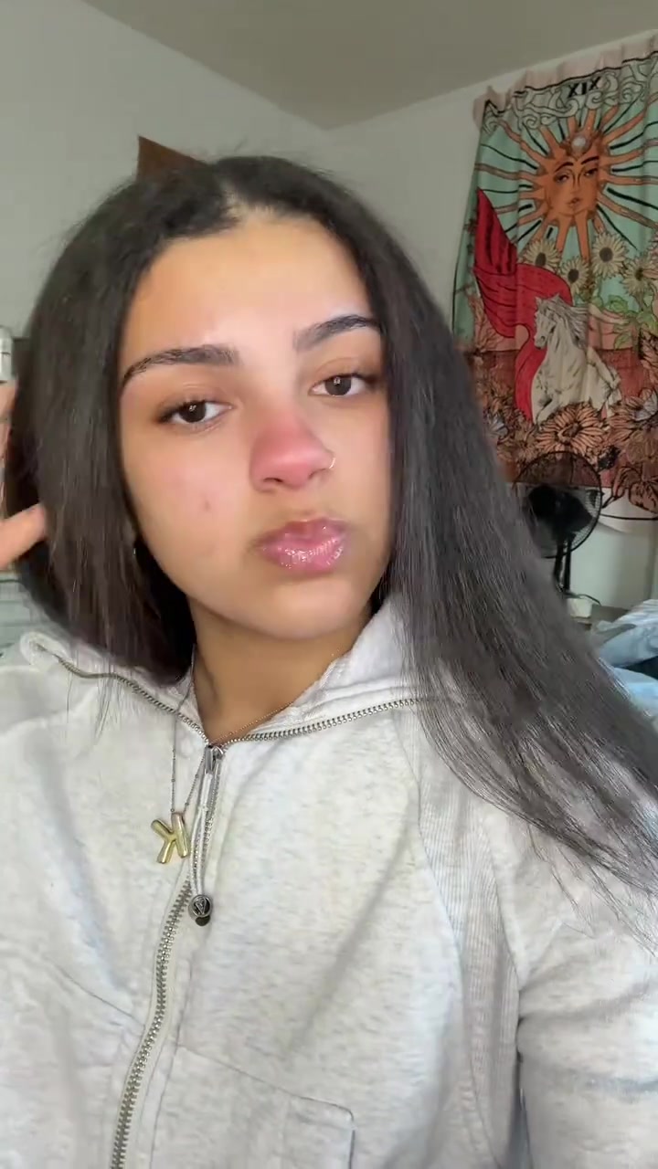 @Kora🤍💐