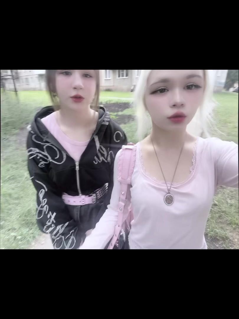 @KeeshiMoshi