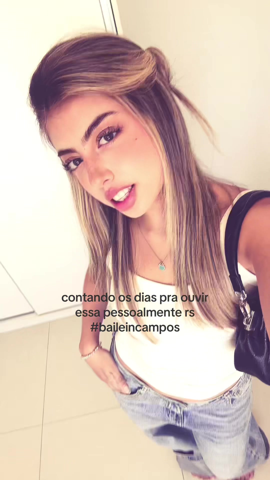 @Amanda M. Moura