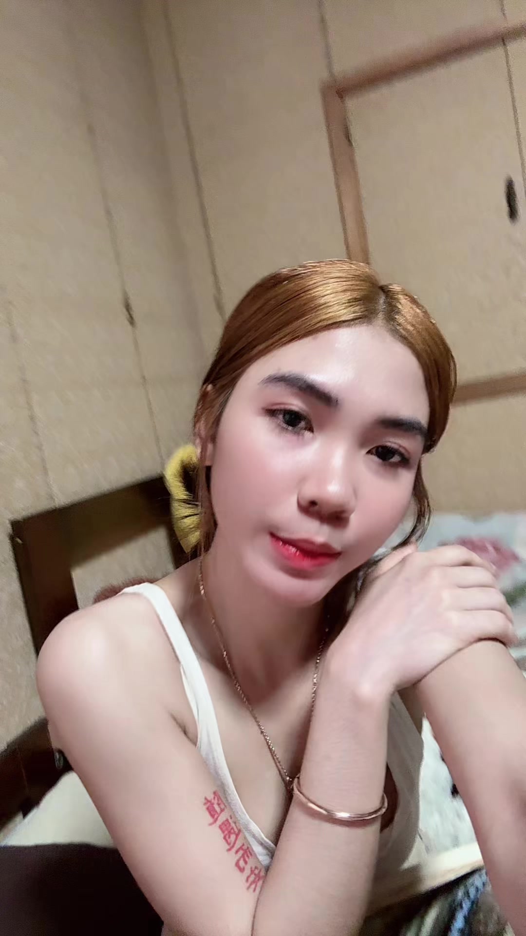@ŁY ŃY...