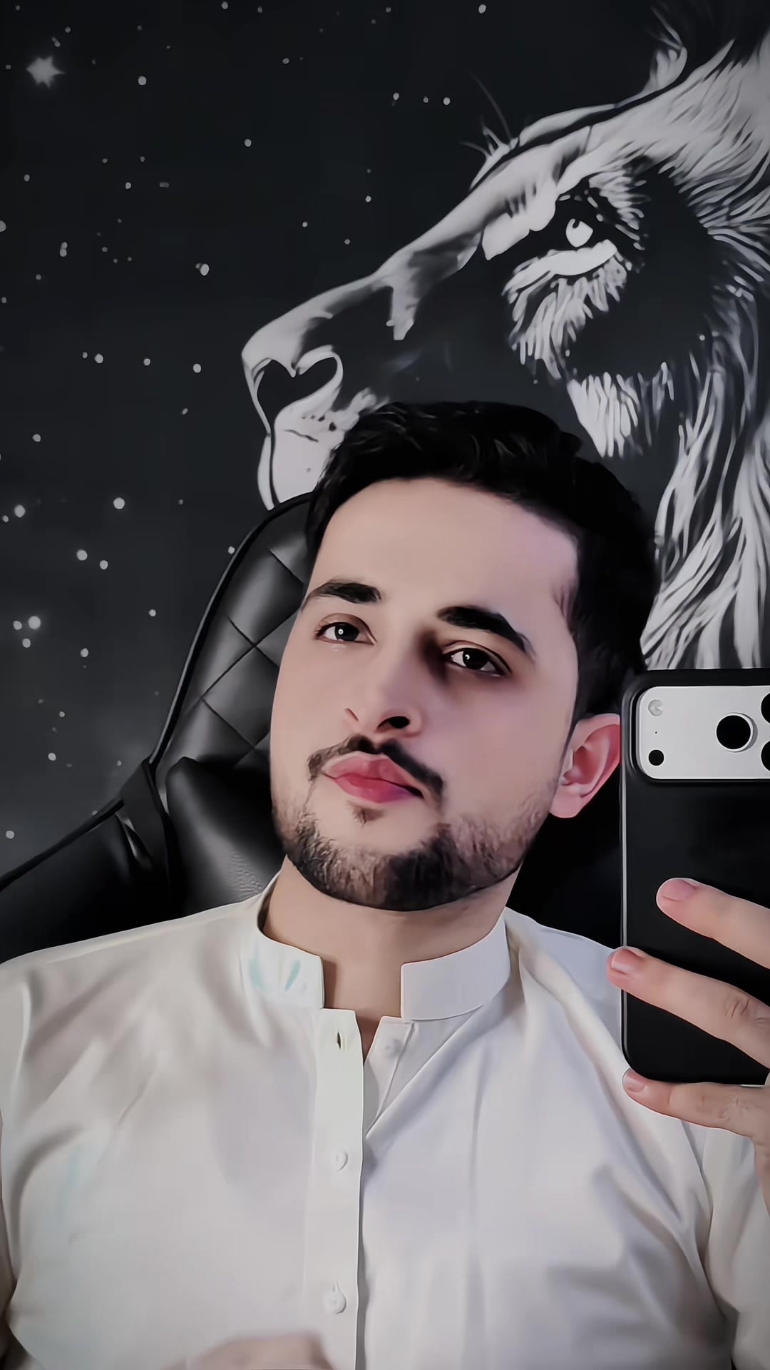 @Mr Is back