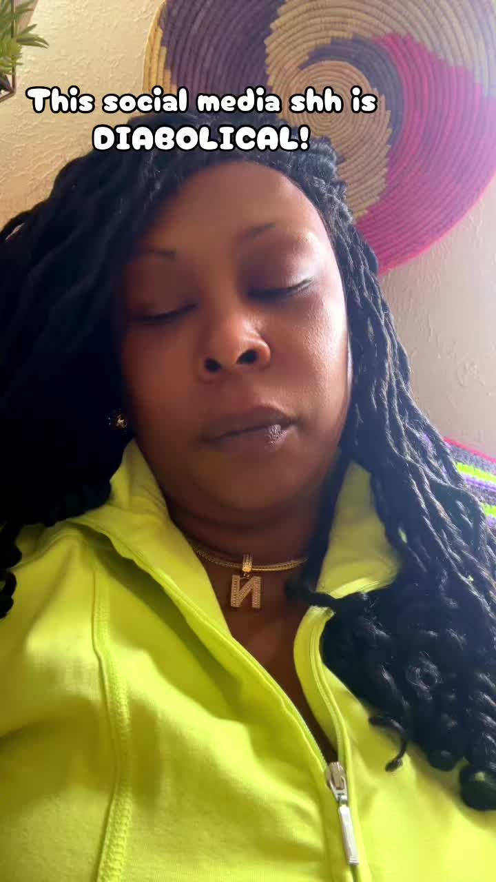 @Nikki