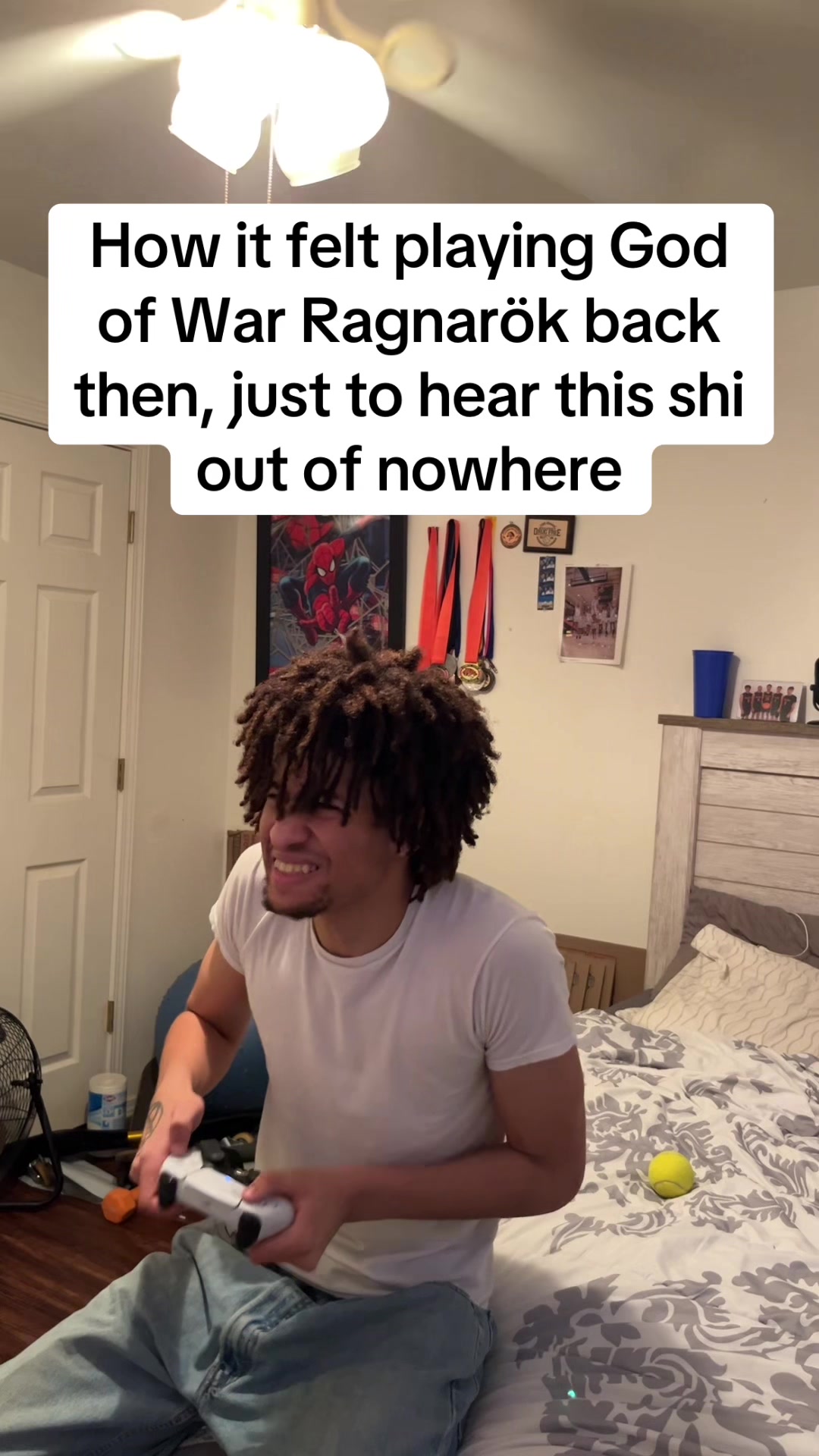 @ITZZ$kovie