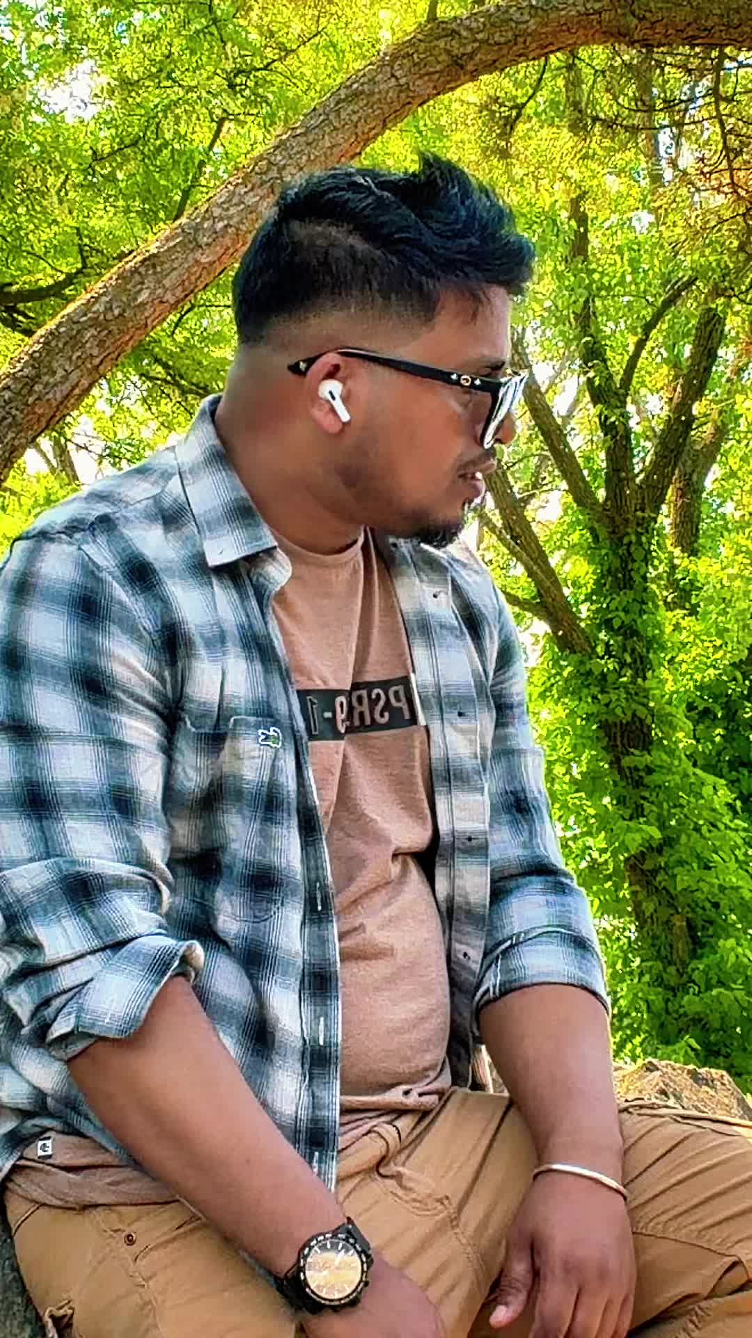 @alihossainđēđ¸đēđ¸