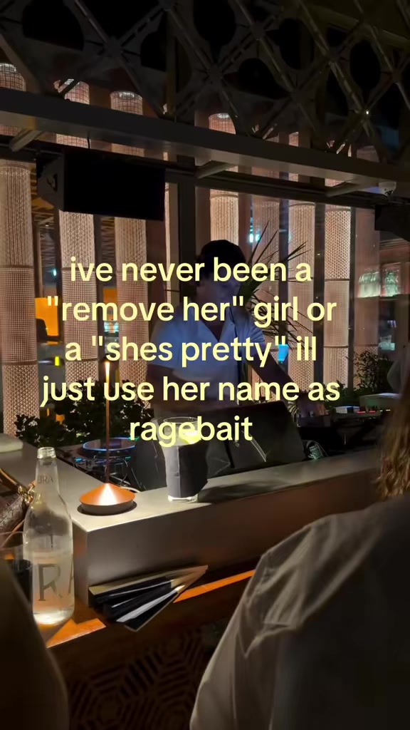 @𝔇 💋