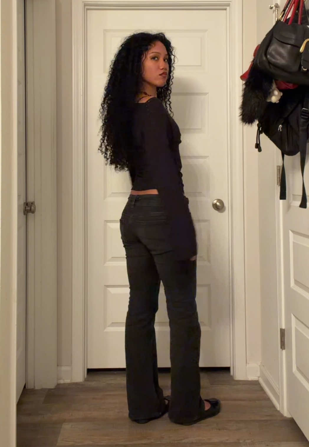 @𝔧𝔞𝔡𝔢