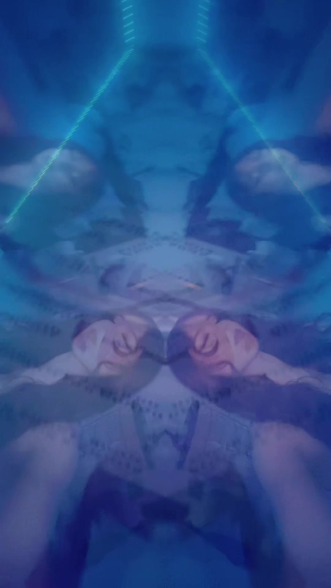@𝓏𝒶𝓇𝒶💫