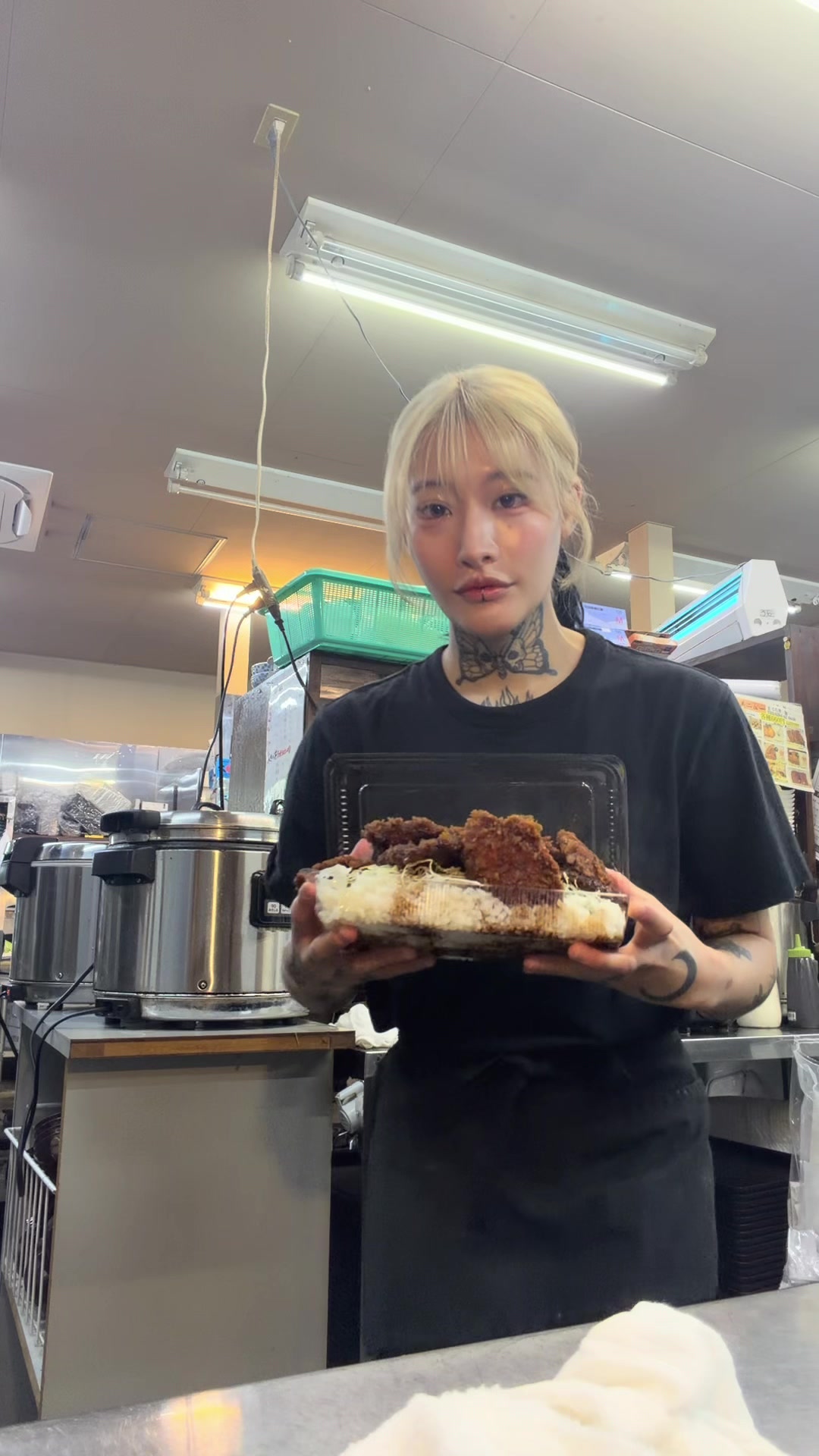@まぐろ丼加一