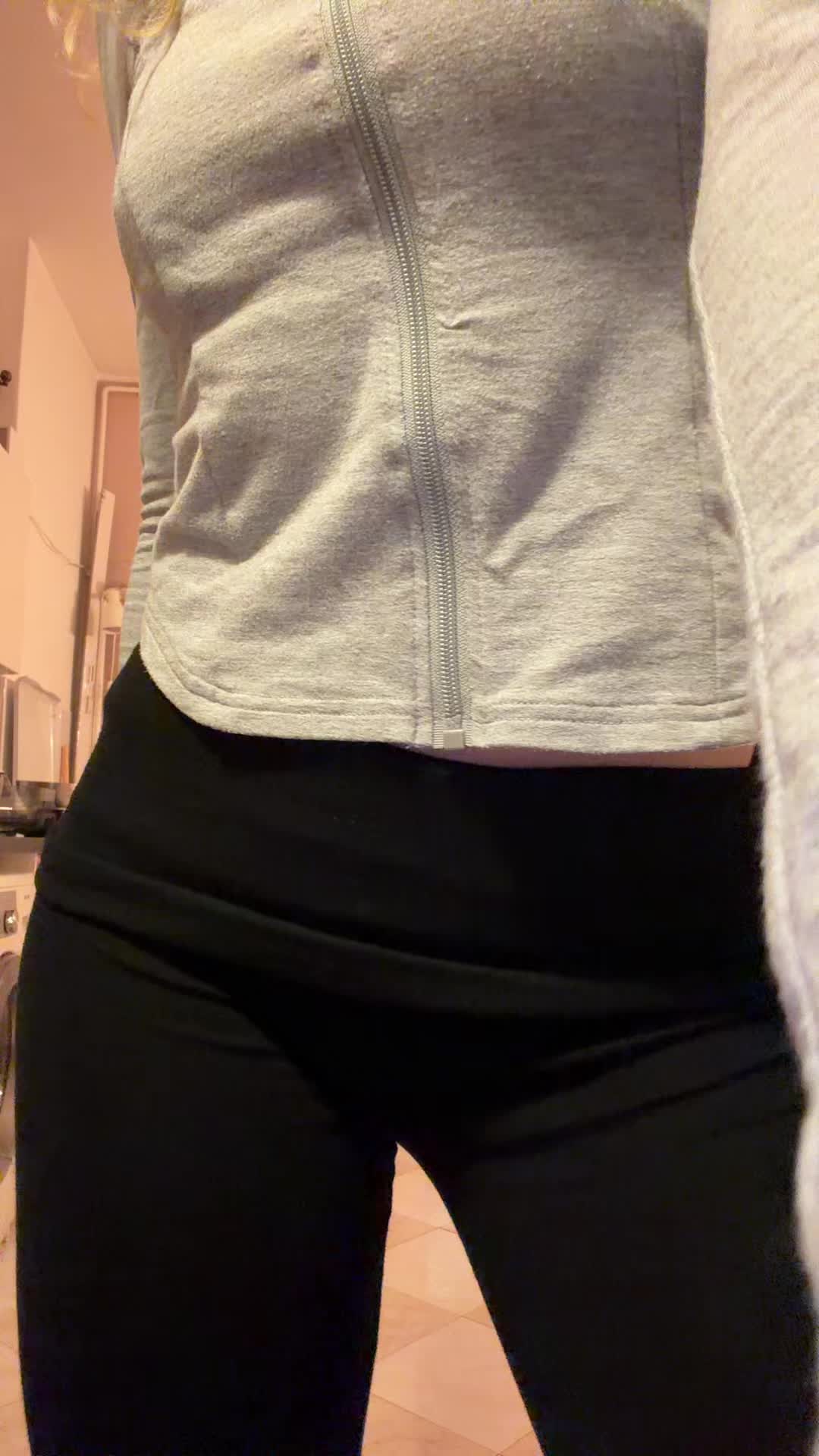 @sashabjoerk_