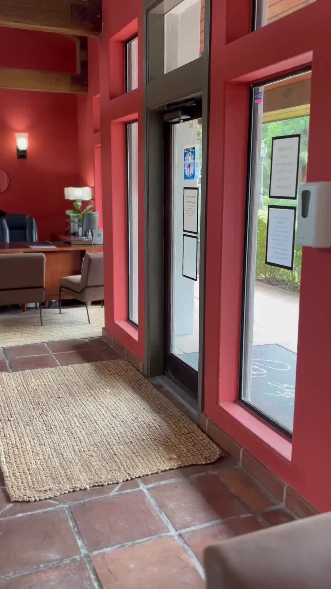 @Waters Edge Apartments