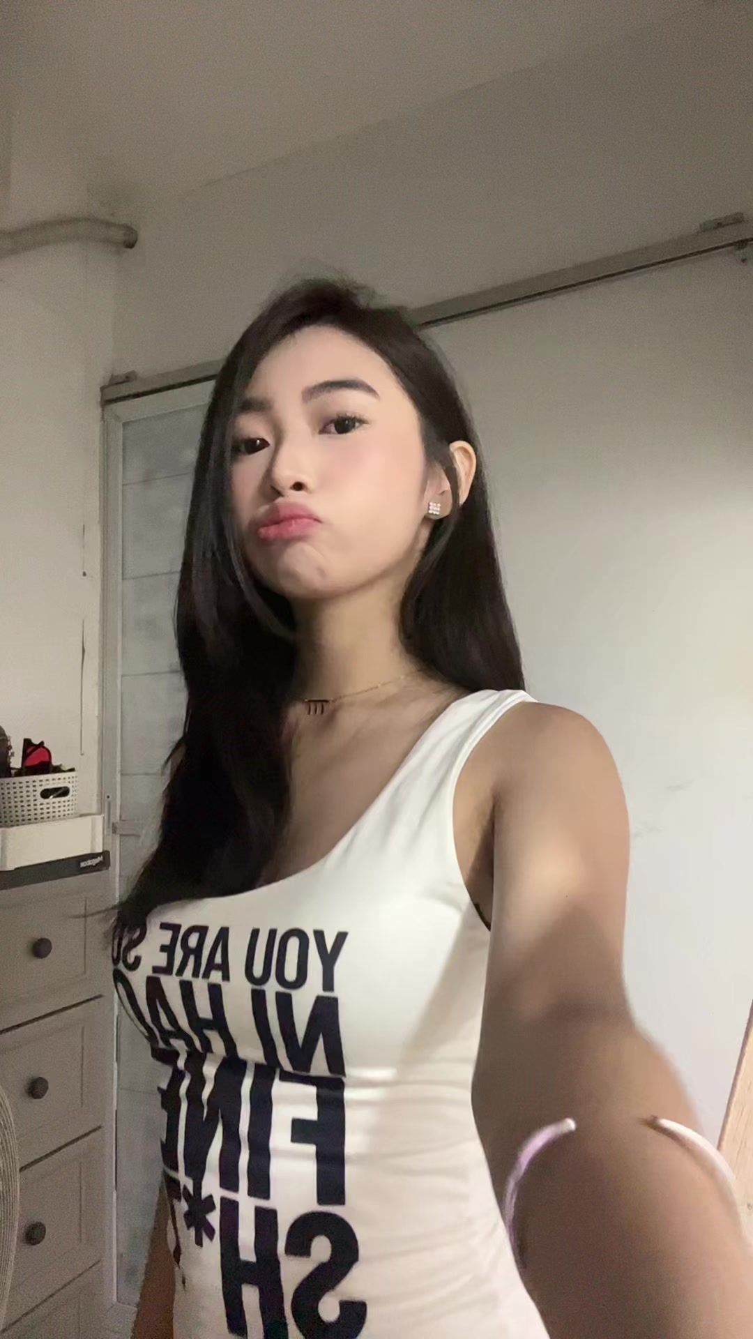 @iya