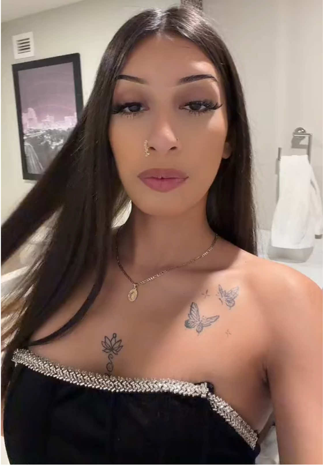 @naomi