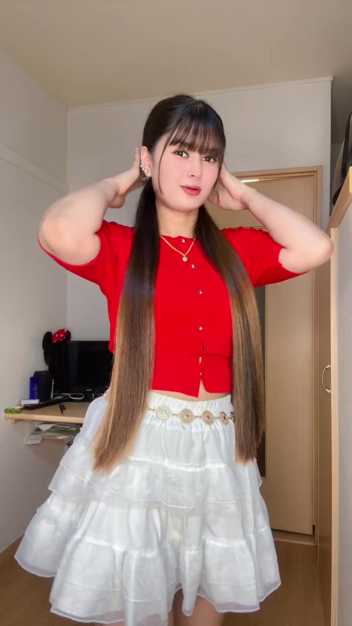 @꧁𝕃𝕌ℝ𝕀 ℚ𝕌𝔼𝔼ℕ꧂