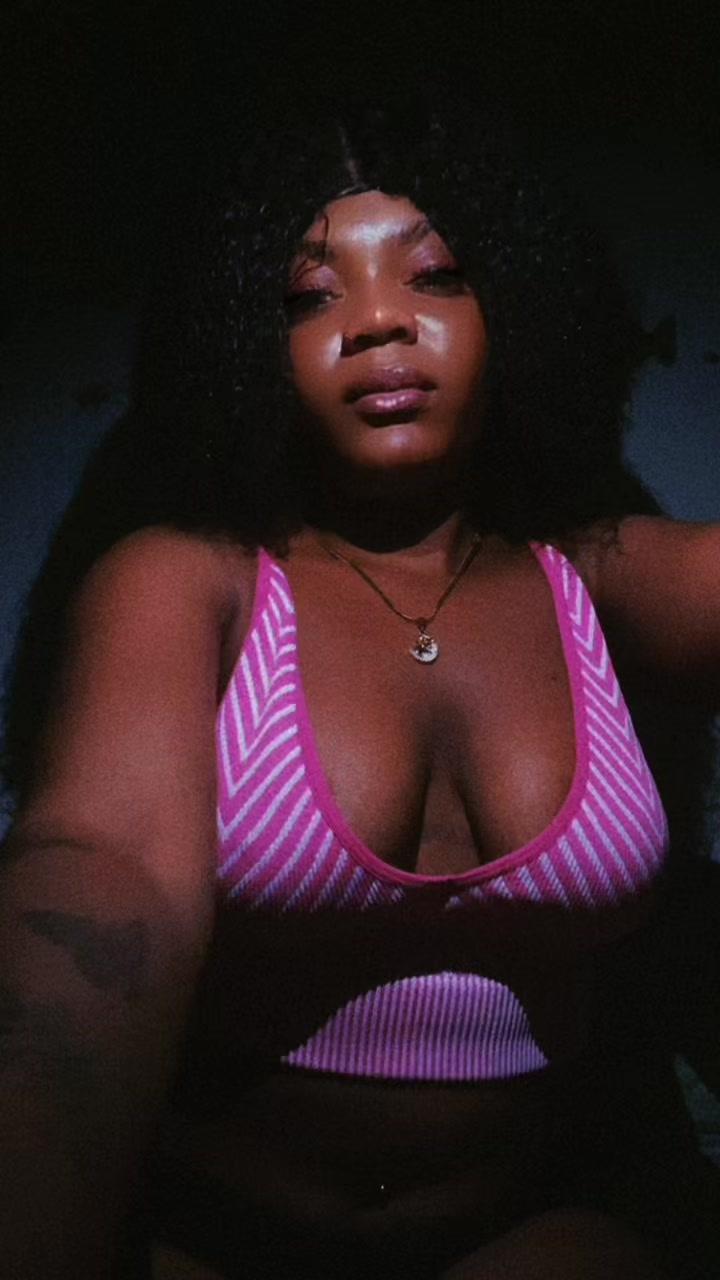 @Rosmeily 👄