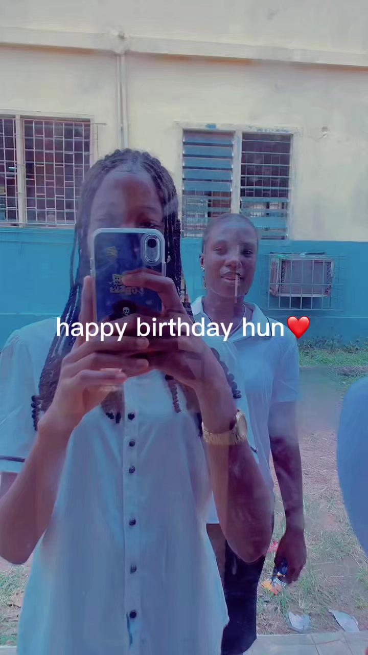 @Seun🍒