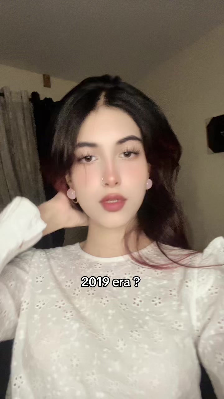 @Neha👾