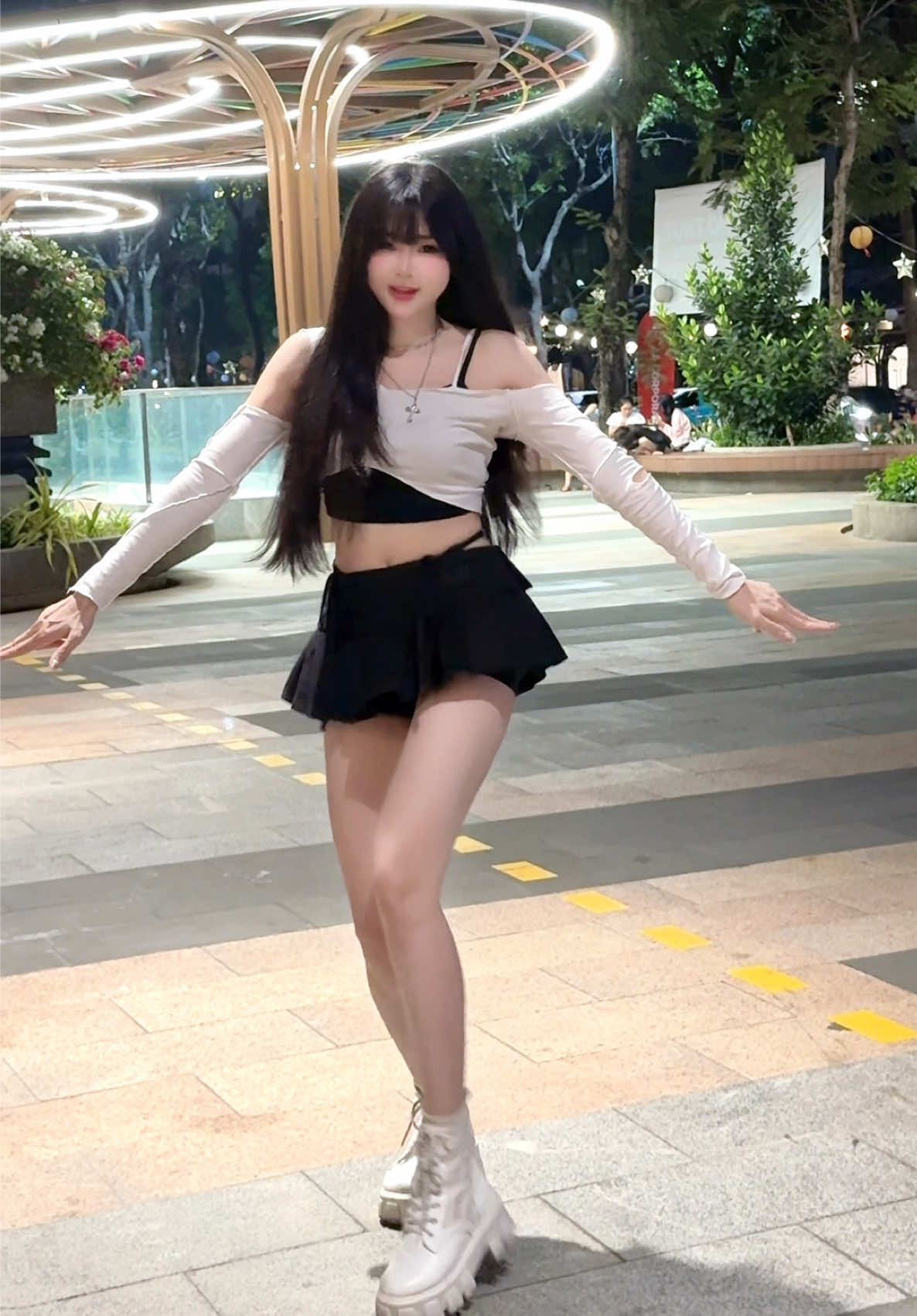 @Phạm Huyền Nhi