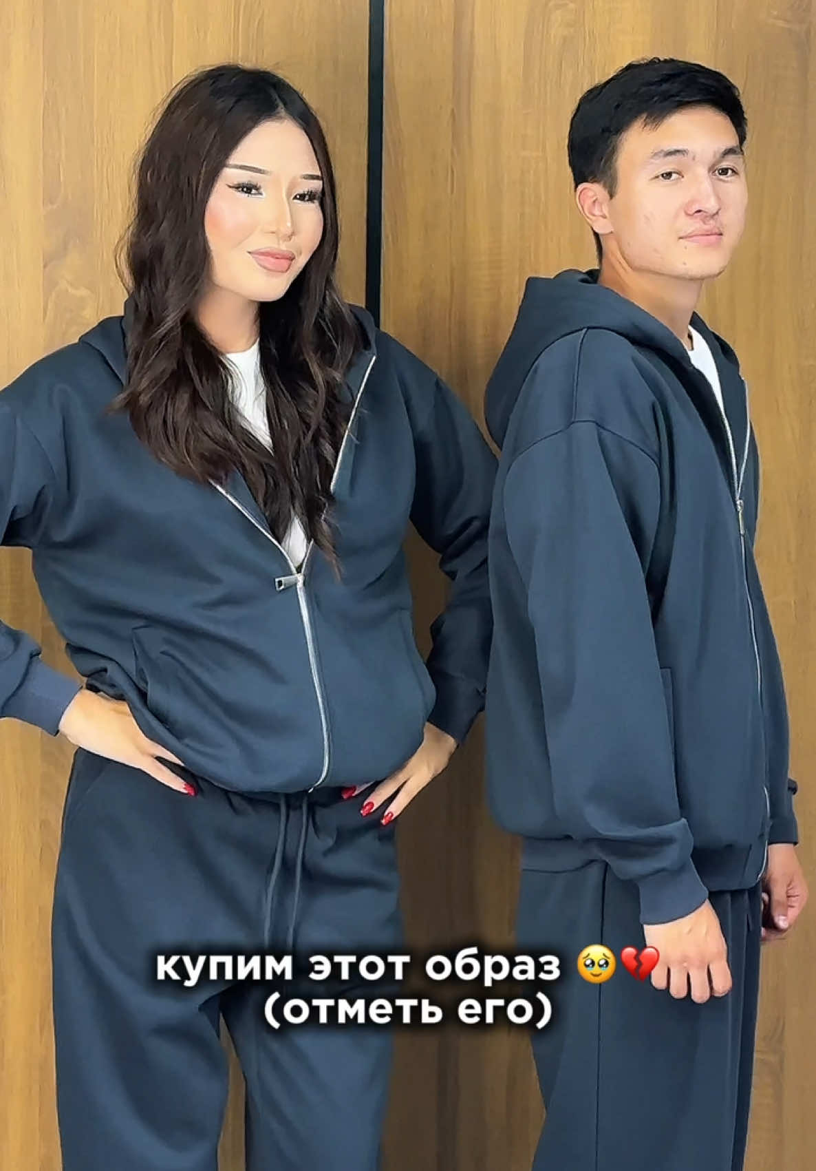 @KOMMY