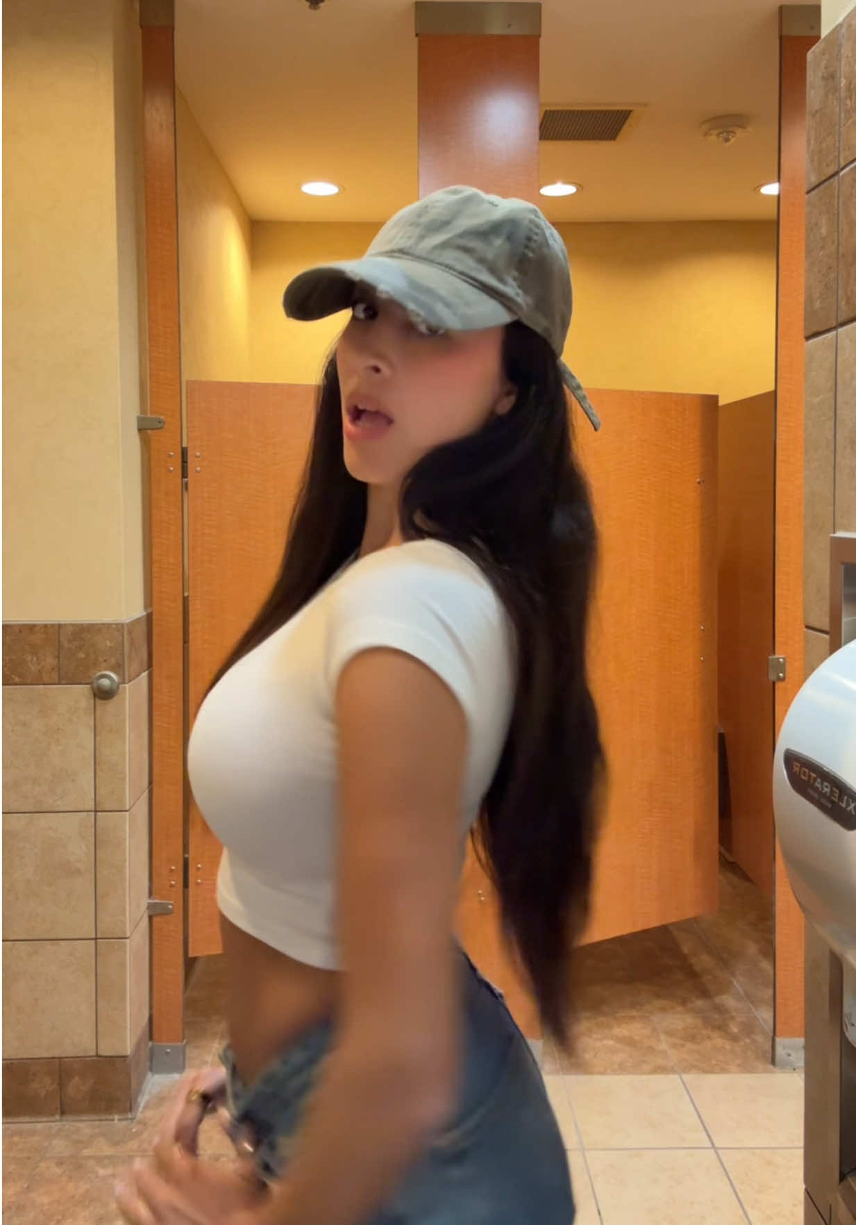 @Kyra Carreiro