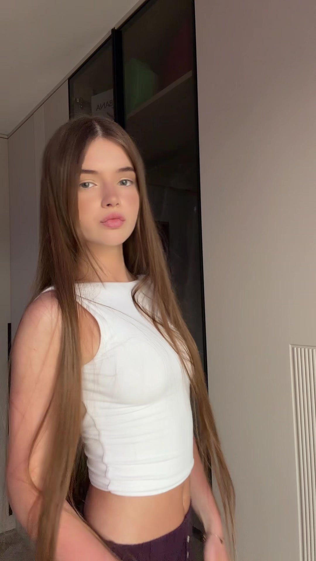 @tell1g