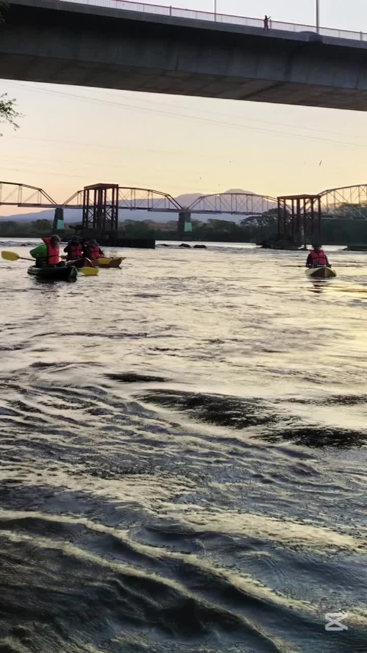 @DOCKY KAYAK