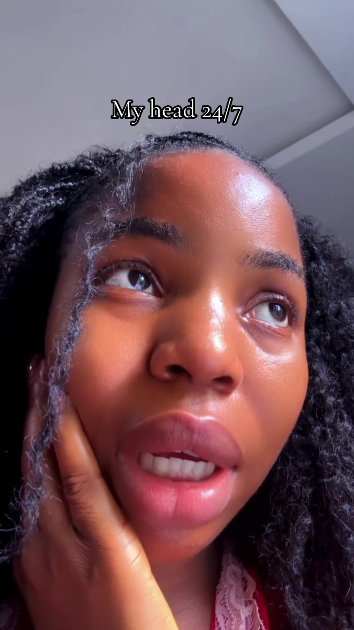 @Lipsz