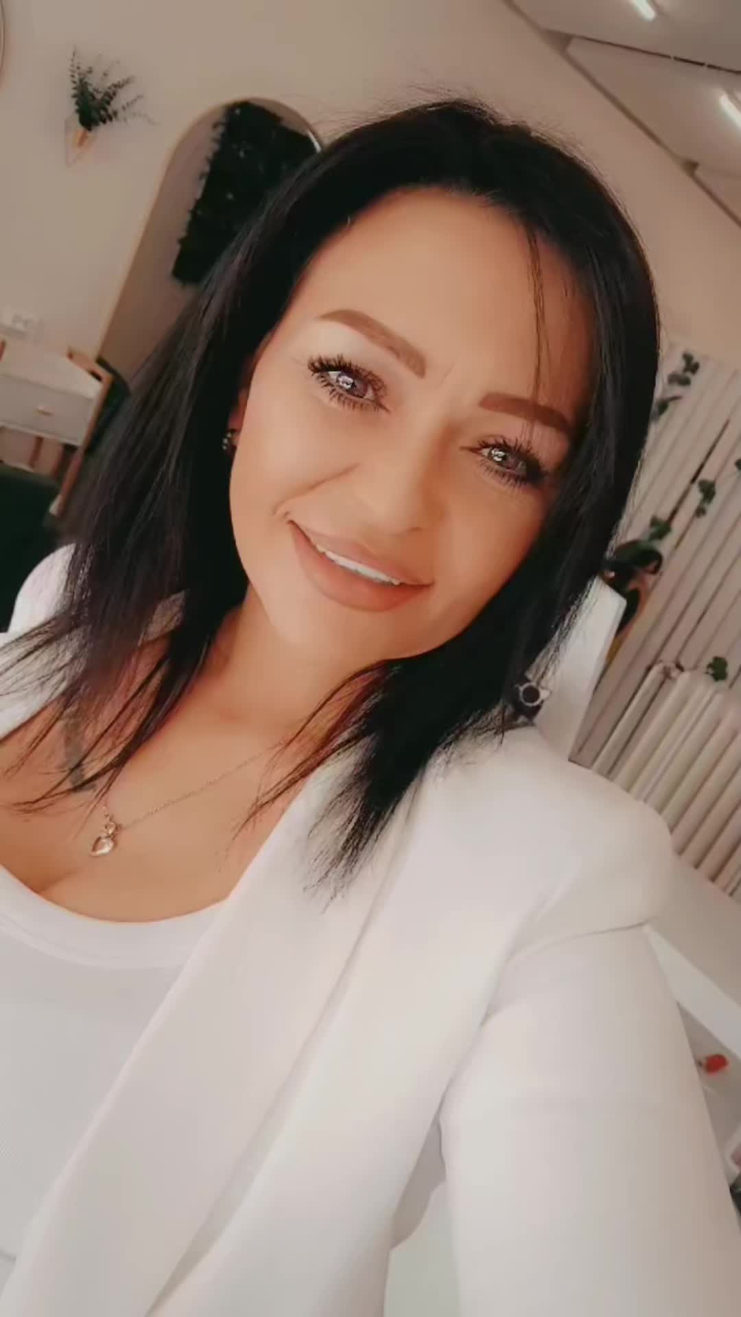 @Alina Maria🇷🇴🇷🇴🇷🇴🇷🇴