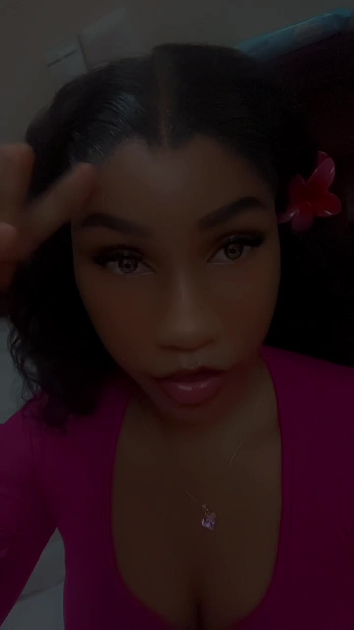 @Sweet_Favour