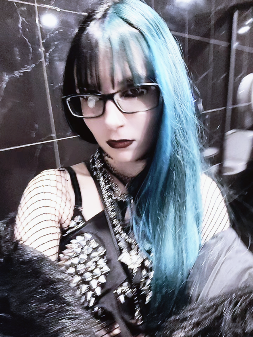 @urløcalghøsthuntingwitch