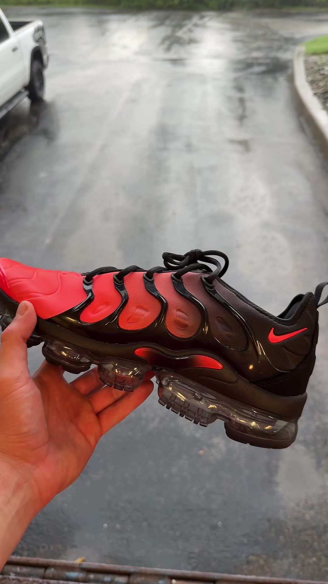 @VERIFIED SNEAKER DEALS