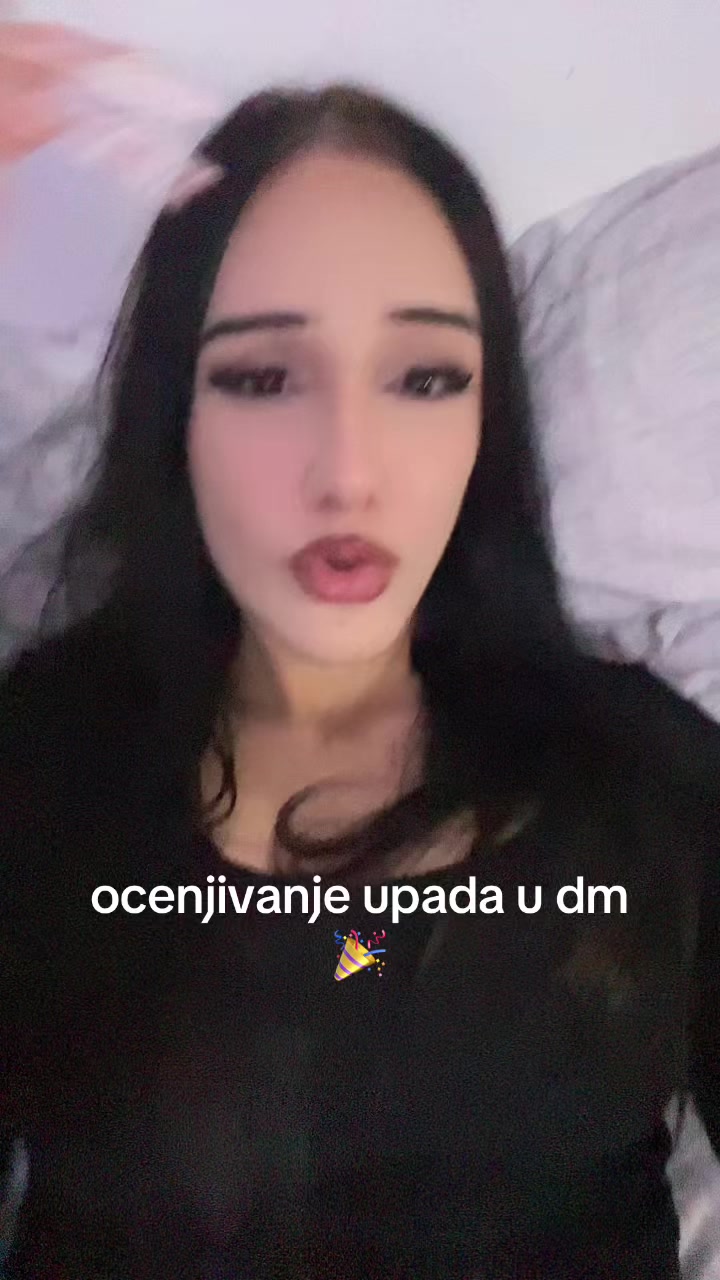 @кäја 🧛🏻