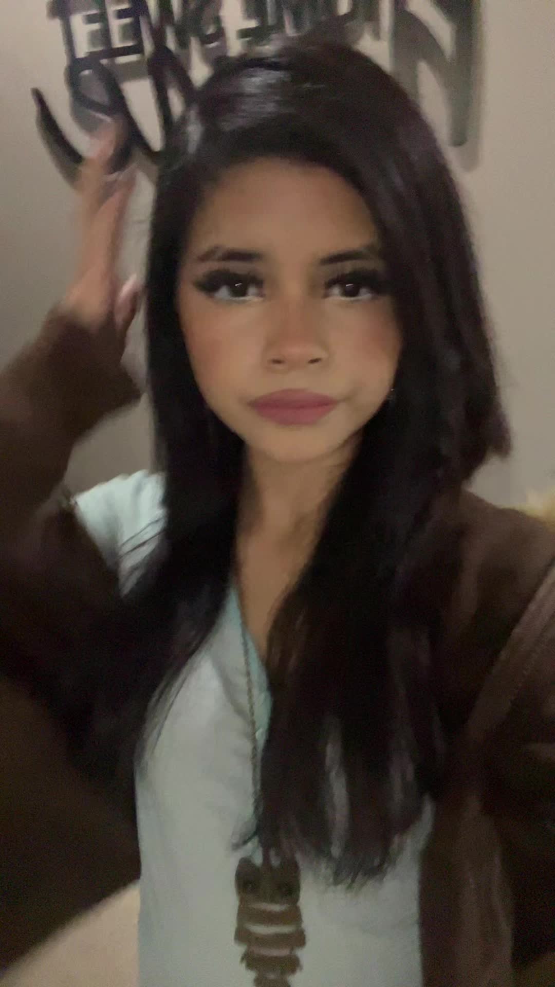 @Krisie🥂🎭🎰