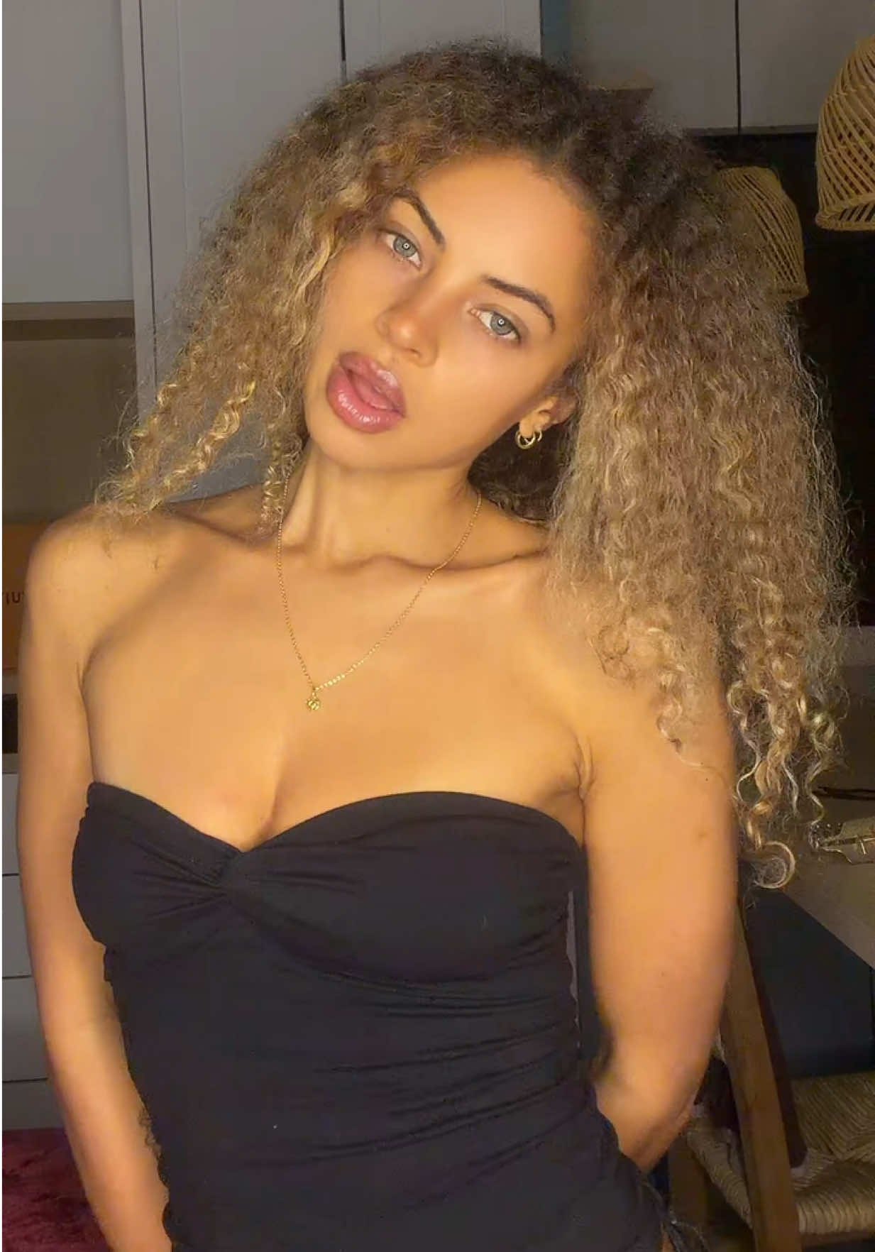@Lu&iacute;sa Stella