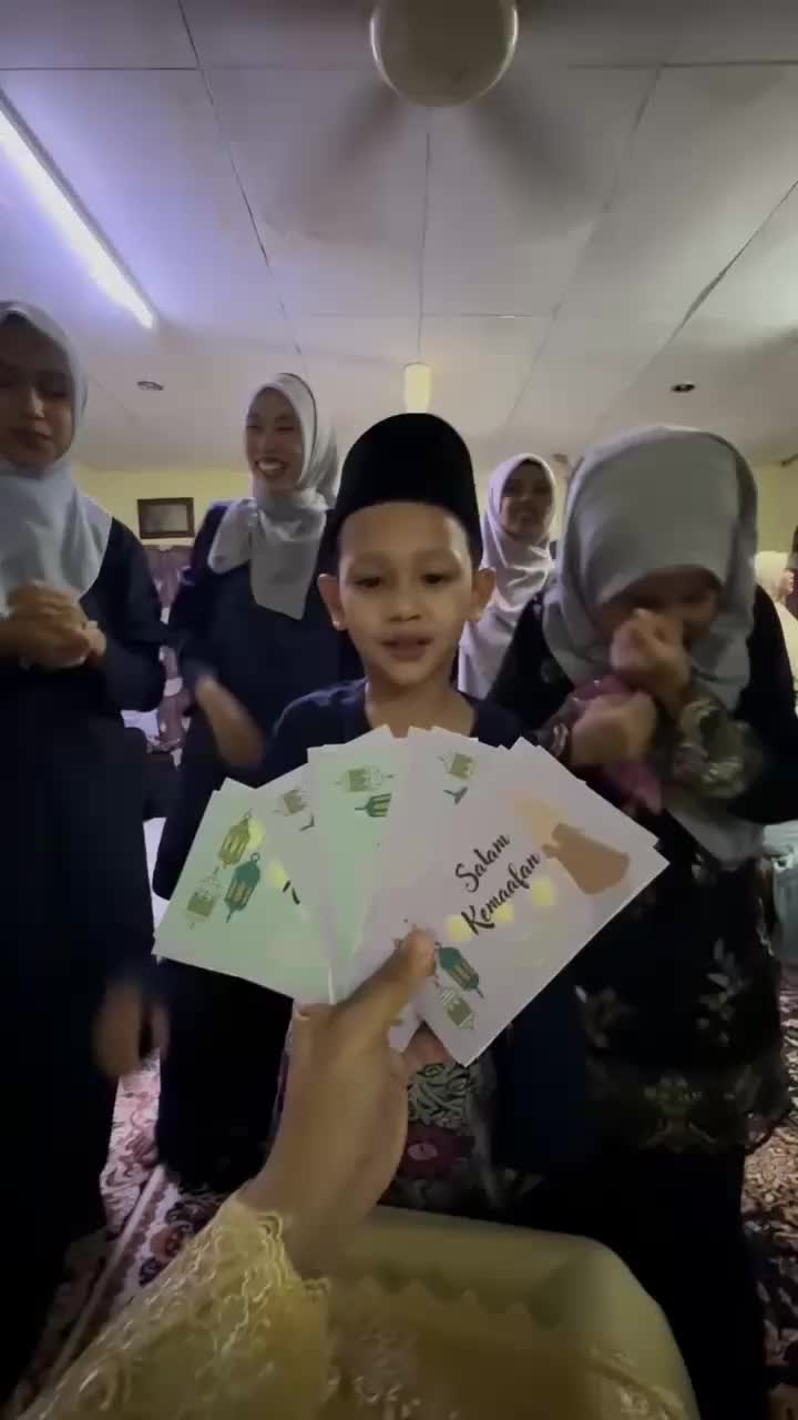 @katyira