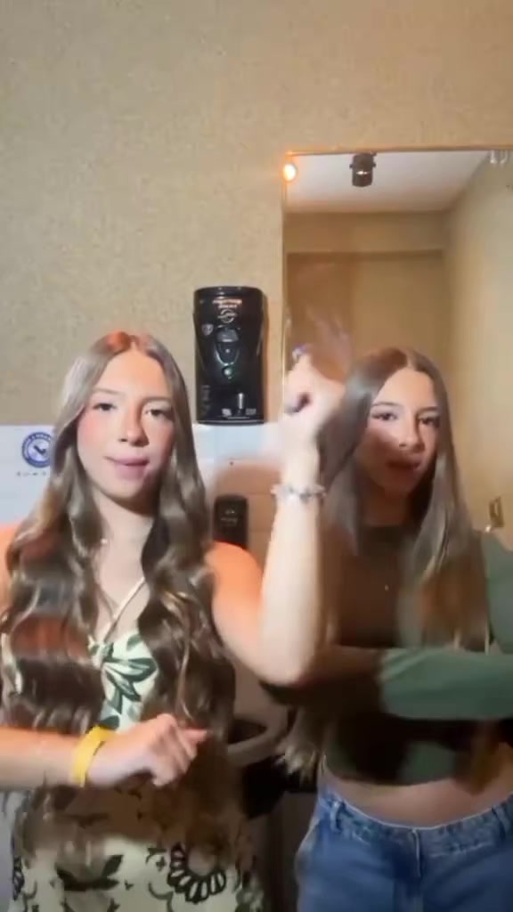 @calianoss_