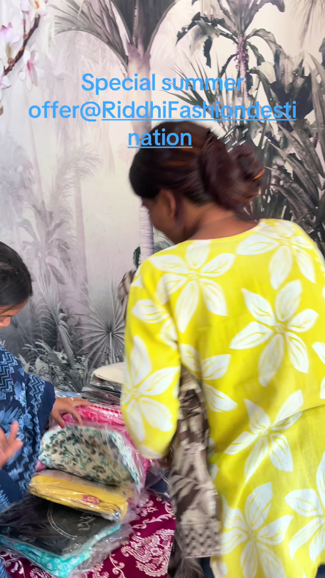 @Riddhi fashion Destination