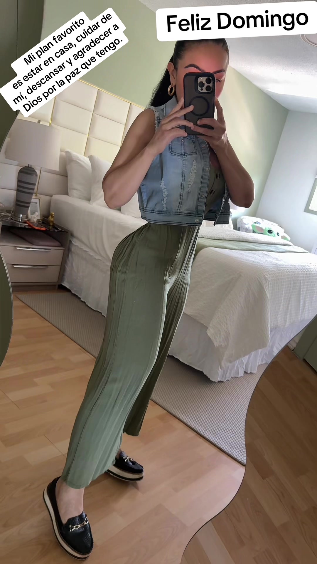 @esterhernandez