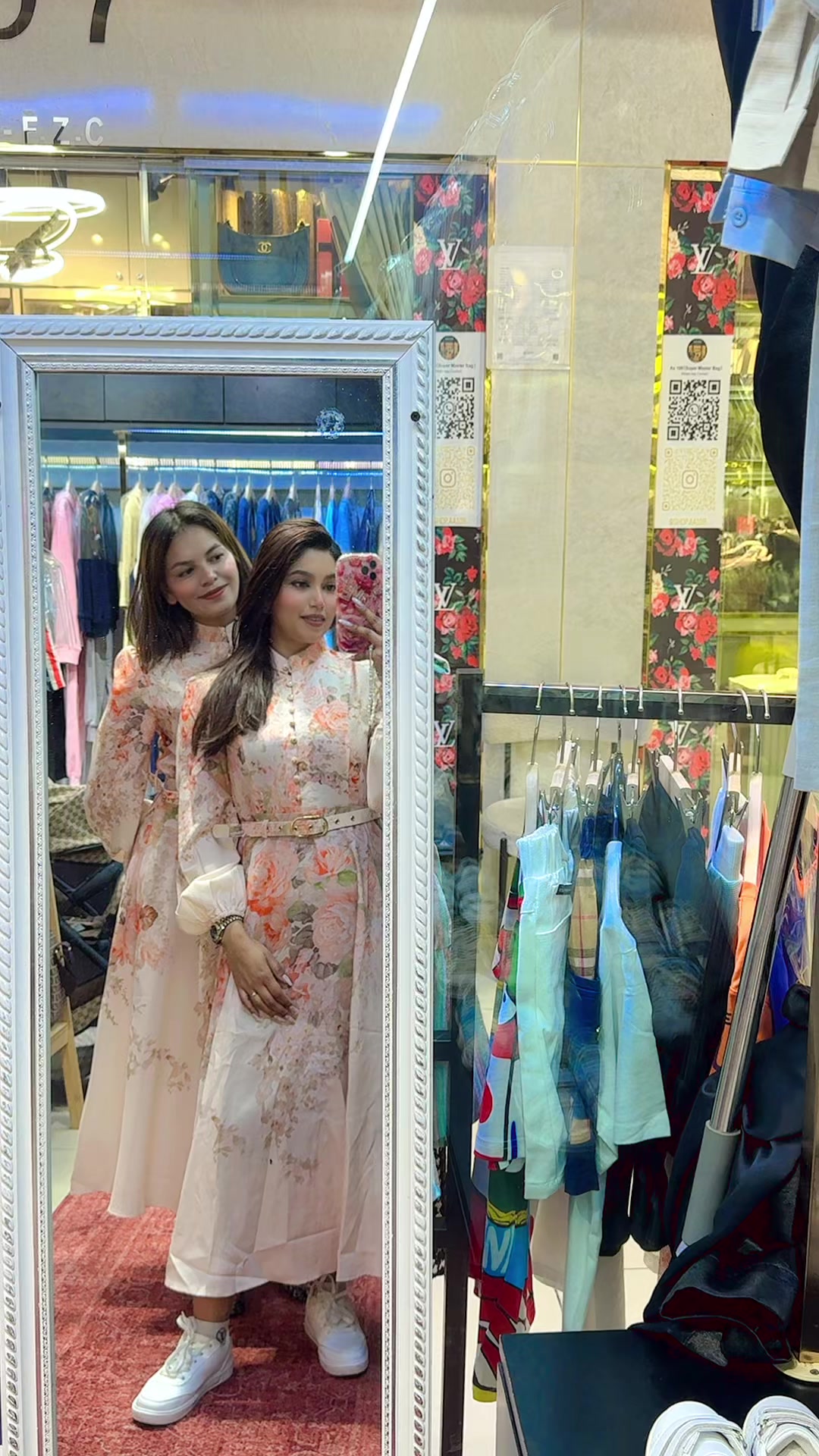 @Aliza rasaily 😍😍🇳🇵to 🇦🇪
