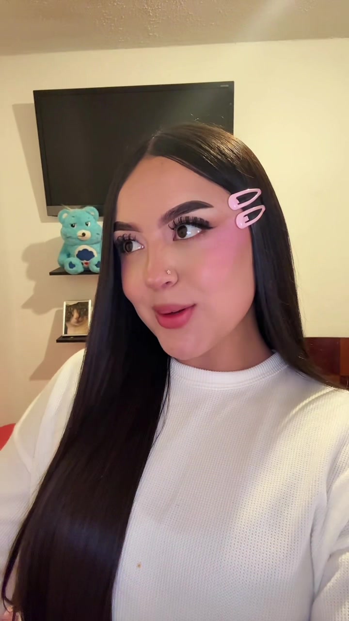 @𝐕𝐢𝐯𝐢𝐚𝐧💋