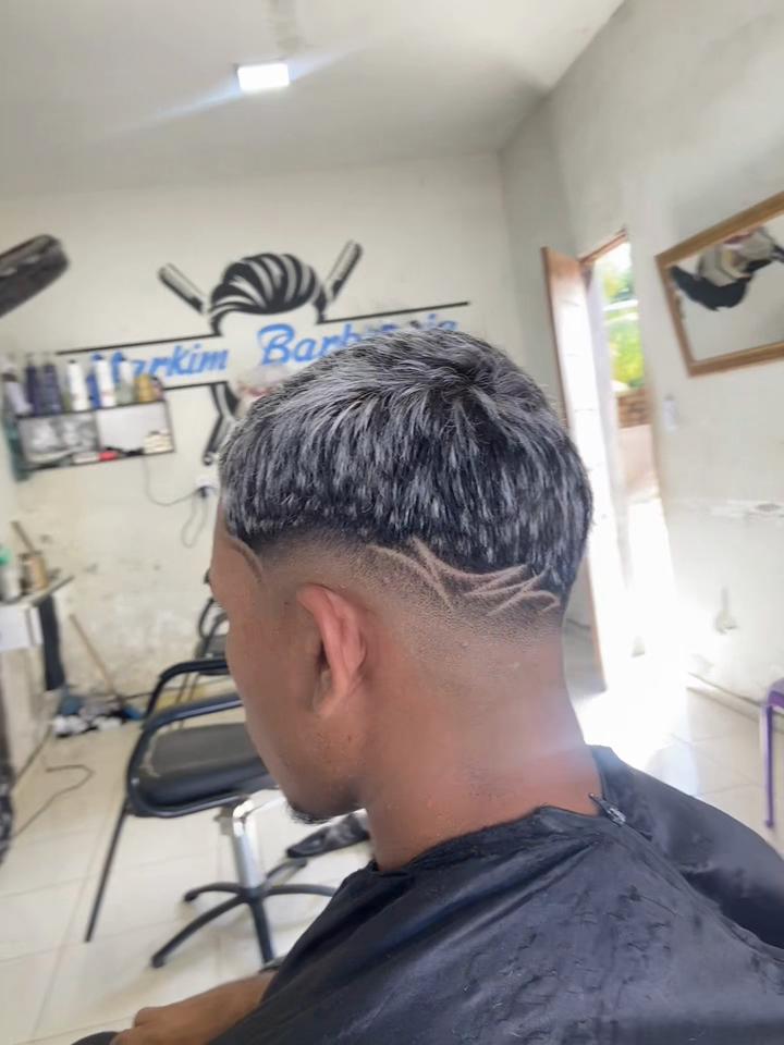 @VJ🇱🇷