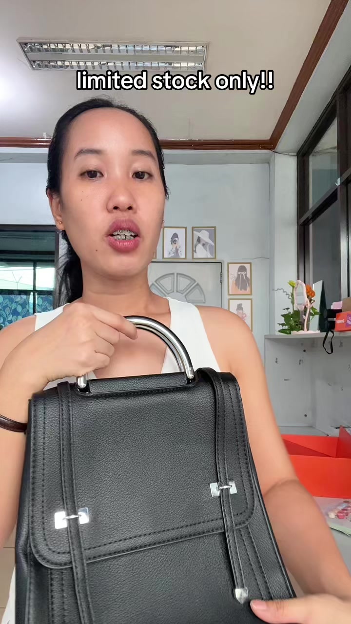 @J ᡣ𐭩
