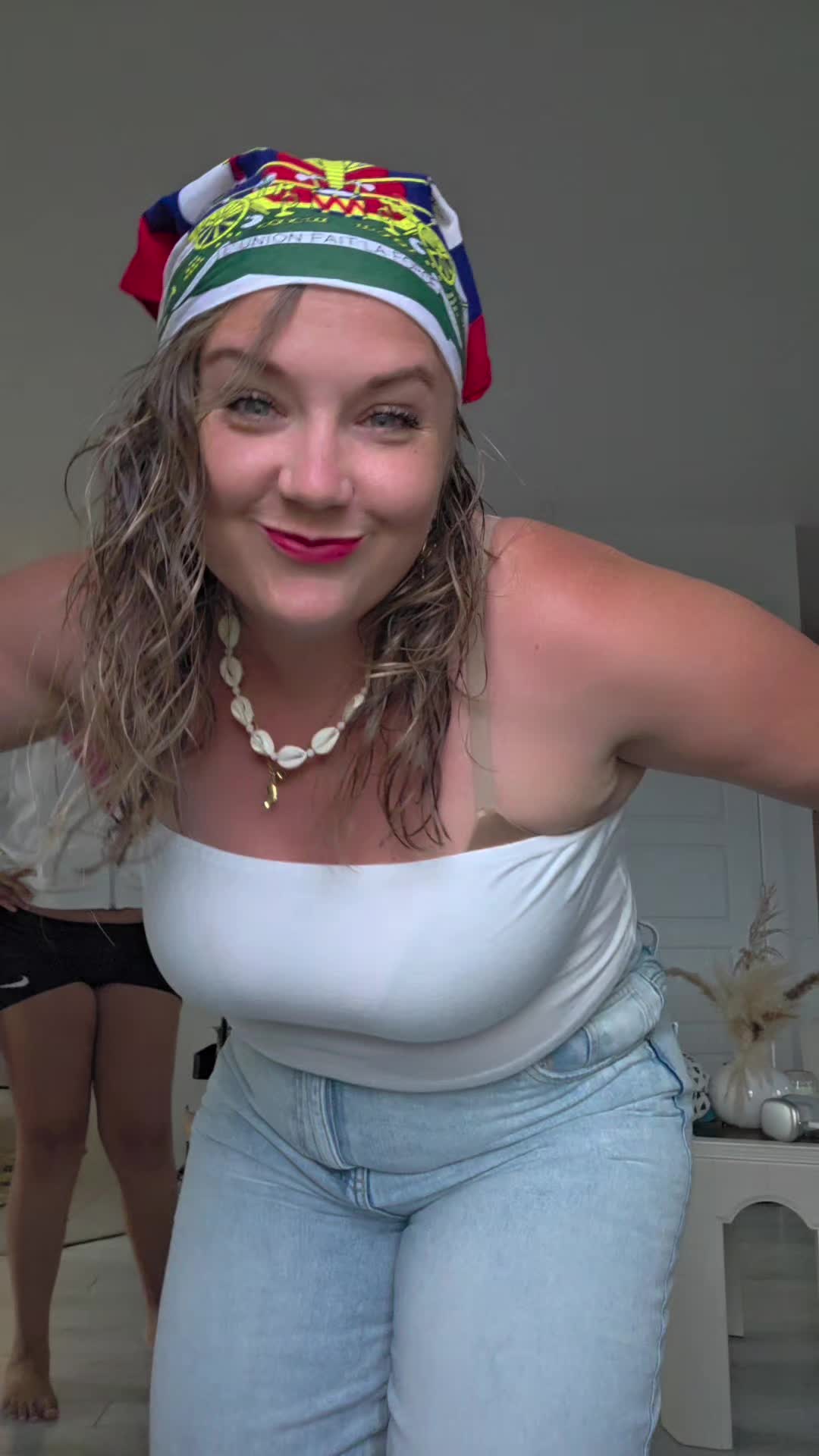 @No&eacute;mie ✨️