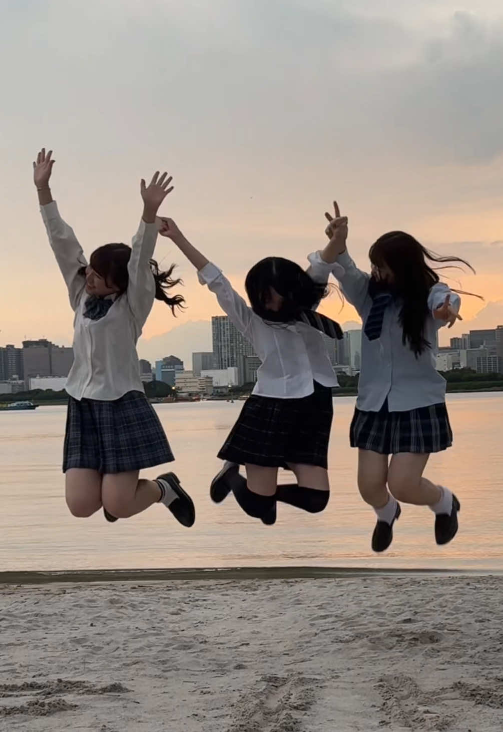 @Aya🦋🩵(15)