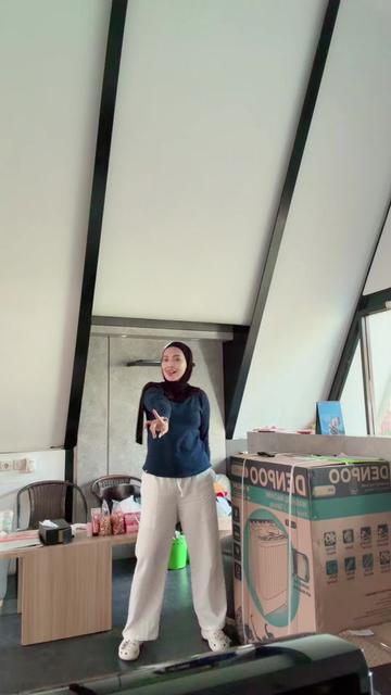 @Bernady Land Vanny