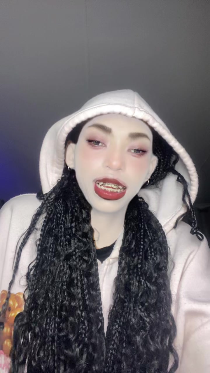 @𝓑𝓮𝓵𝓵𝓪_𝓻𝓪𝔂💫