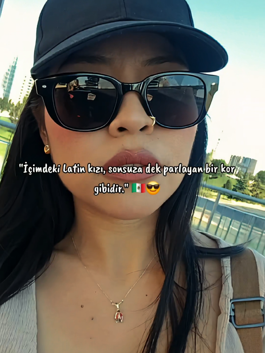 @𝙉𝙞𝙣𝙛𝙖  🦋⃤